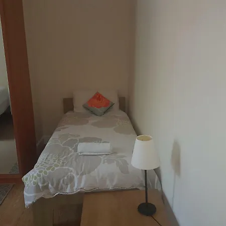 Leeds Cowper House Serviced Homestay szállás *