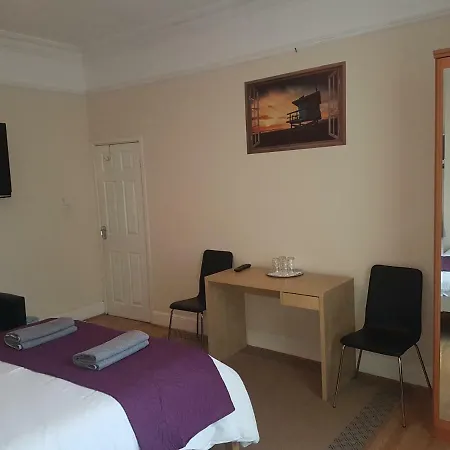 Leeds Cowper House Serviced Homestay szállás Leeds