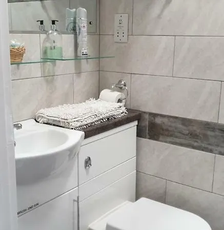 Leeds Cowper House Serviced Homestay szállás