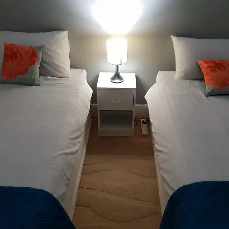 Homestay szállás Leeds Cowper House Serviced *